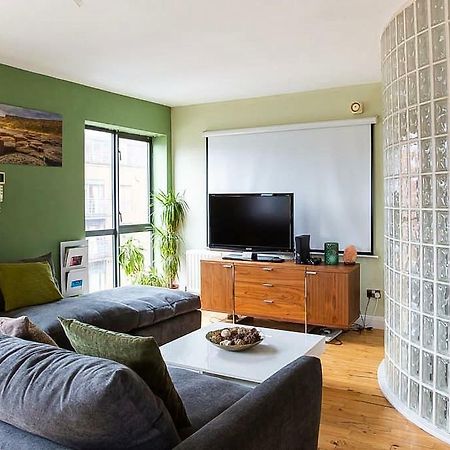 Spacious Belfast City Centre Duplex Apartment Exterior foto
